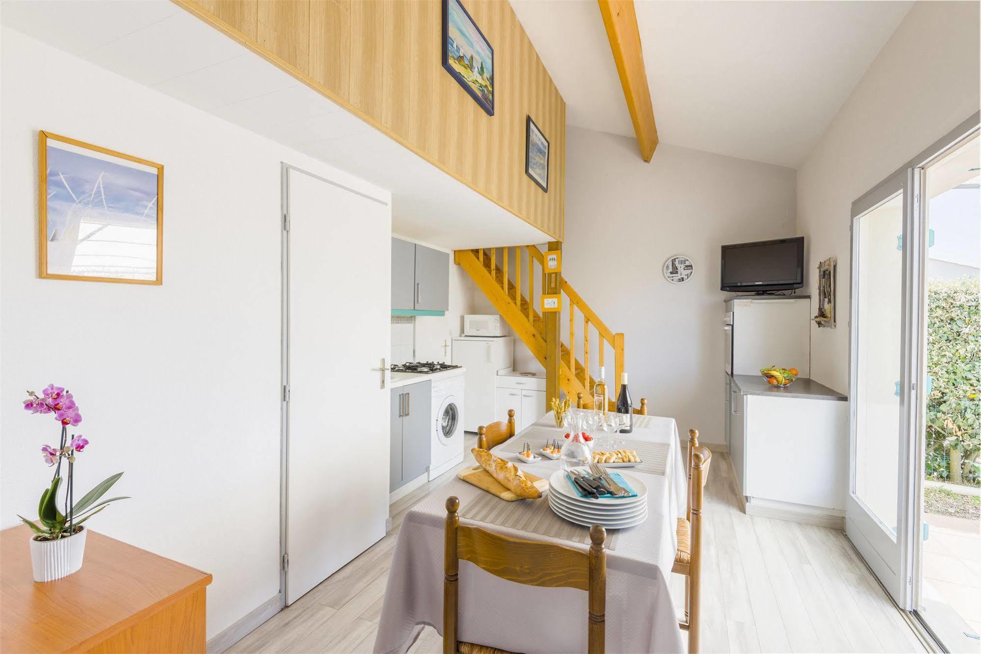 Lagrange Vacances Residences Domaine Du Grand Large Et Les Oceanides Бретиньоль-сюр-Мер Экстерьер фото