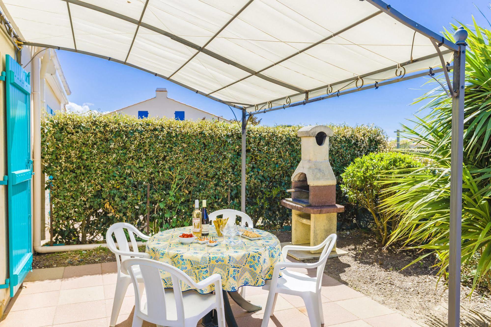 Lagrange Vacances Residences Domaine Du Grand Large Et Les Oceanides Бретиньоль-сюр-Мер Экстерьер фото